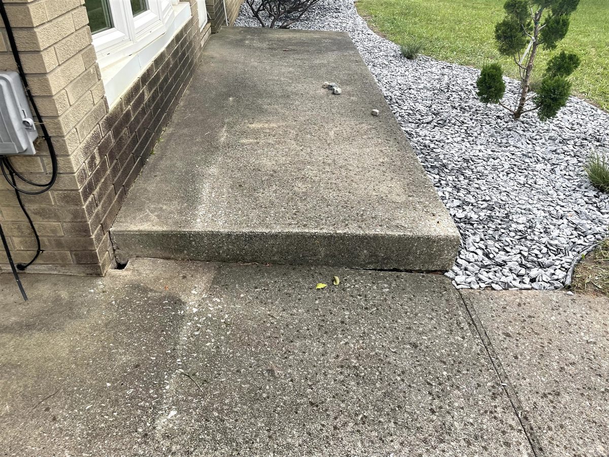 FastFix Concrete custom patio and walkway in Michigan